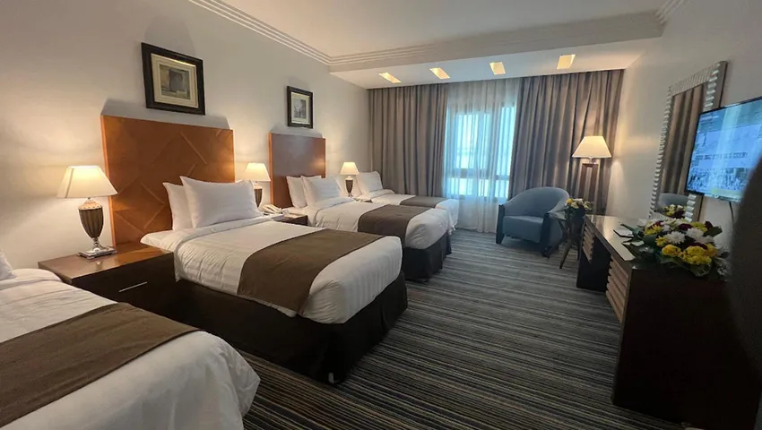 Gallery 0