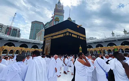 14 Night 3 Stars Umrah Package