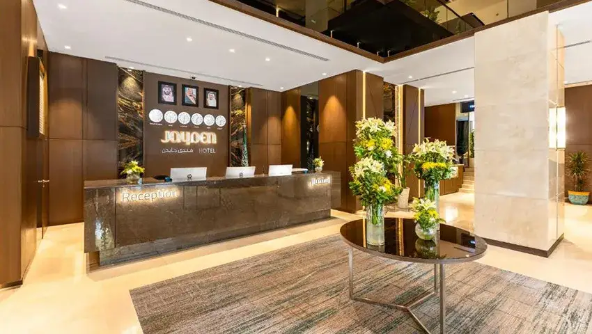 Gallery 6