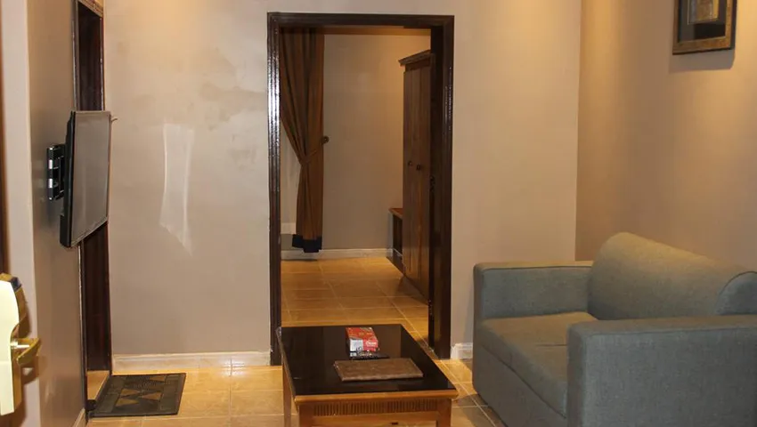 Gallery 9